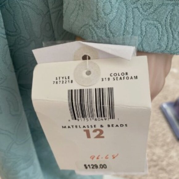 NWT EMMA & JAMES Light Green Skirt Suit Set Embellished Size 12 / 14 Retail $129 - Picture 5 of 5